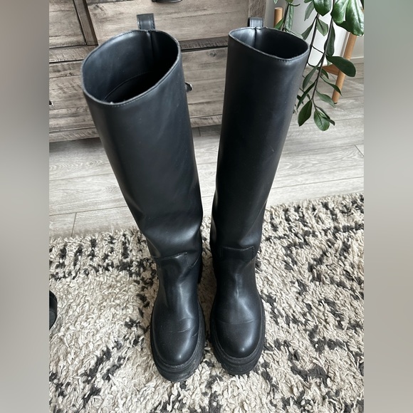 H&M Shoes - Very tall chunky combat style boots.